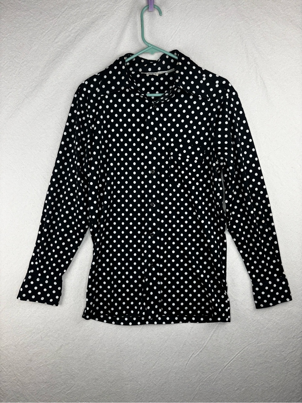 Pierre foshey men’s medium polka dot dress shirt